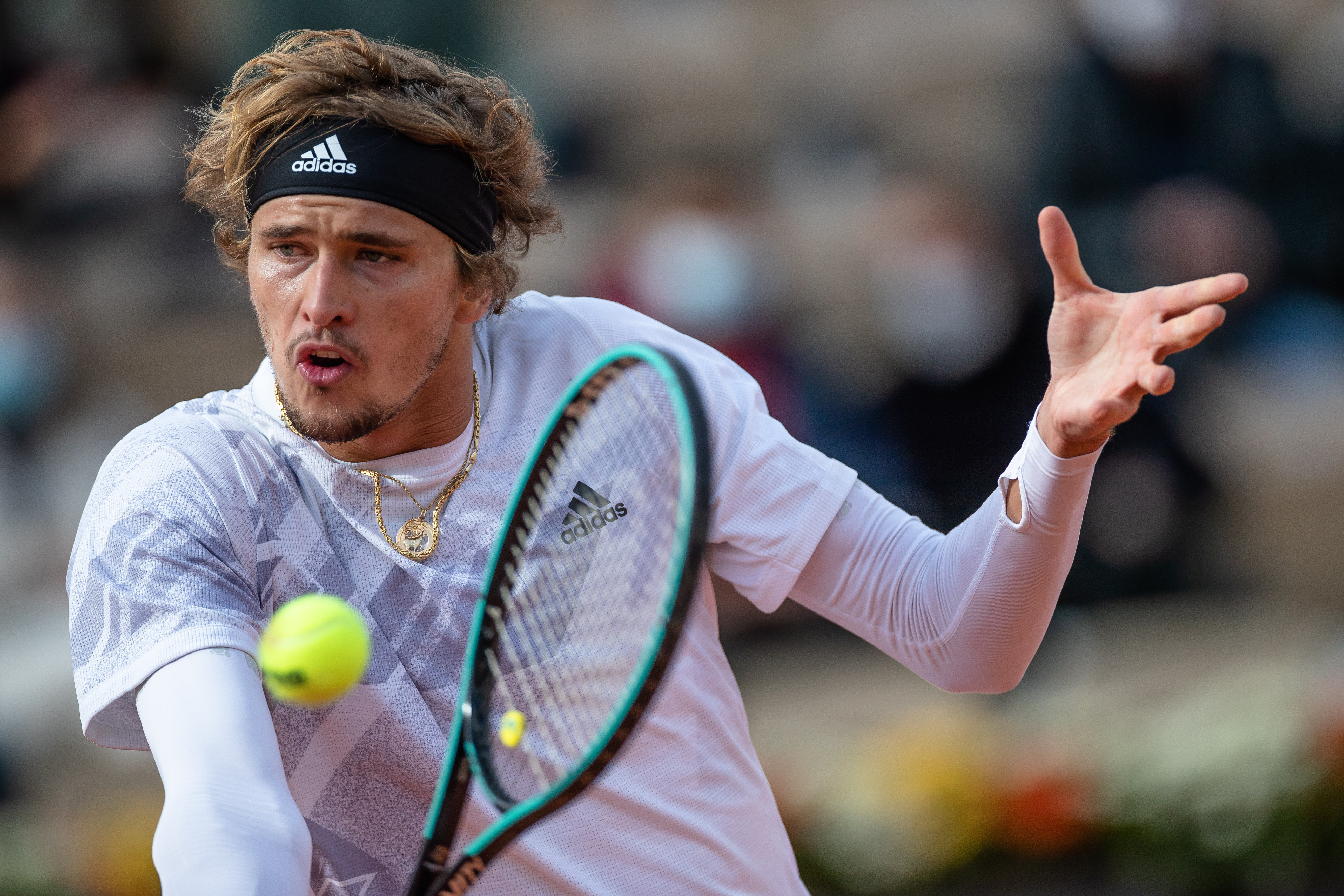 由于法甲赛 由于法甲赛